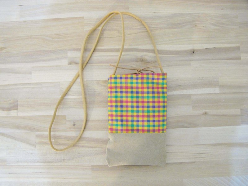 坎佩尔系列｜格格吉祥｜手机袋 - 其他 - 棉．麻 