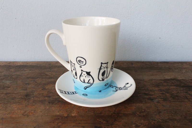 抓鱼猫儿～茶点杯盘组 - 咖啡杯/马克杯 - 瓷 多色