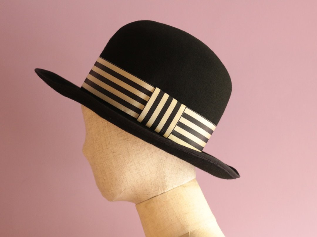 Wool Felt Bowler Hat "Claire" - 帽子 - 羊毛 黑色