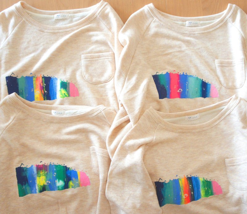 暖暖鹅黄圆领接袖舒服软上衣 / 一座山棱 / 小狗馒头山 / apple bonkers - 女装上衣 - 棉．麻 黄色