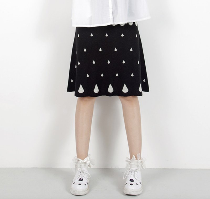 落雨半身裙 - imakokoni - 裙子 - 其他材质 黑色
