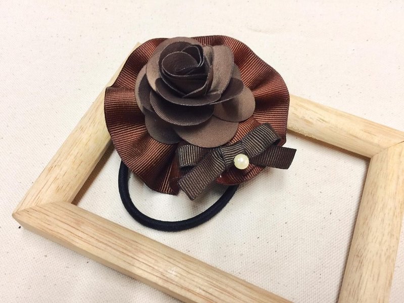 绽放的蔷薇髪束 - 发饰 - 其他材质 咖啡色