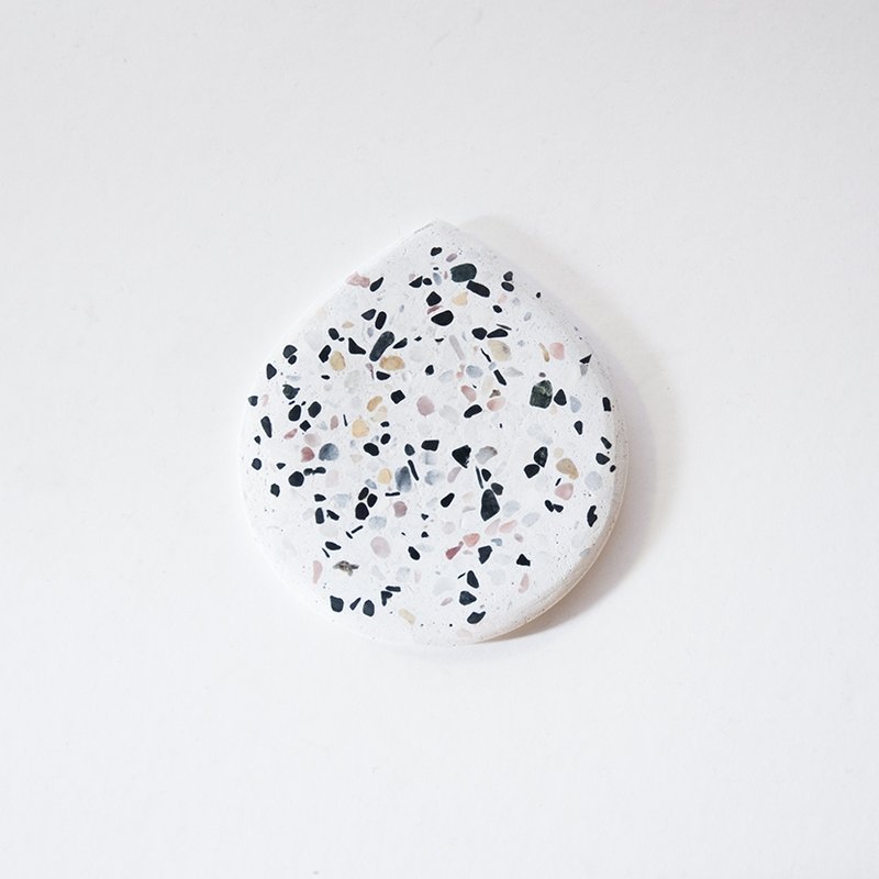 会呼吸的手工磨石子杯垫 水滴no.03 - 杯垫 - 水泥 白色