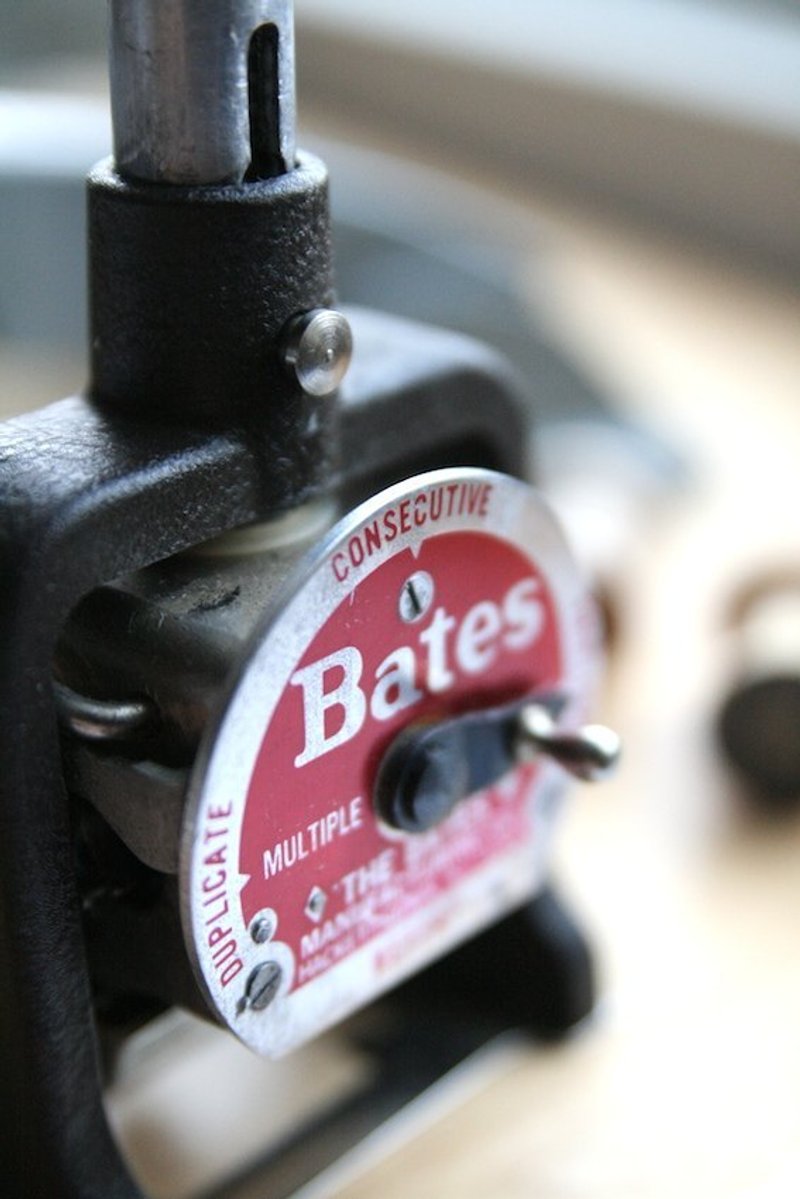 桌上细腻的工业风，50年代BATES全机械金属数字编号机－－补货中 - 其他 - 其他金属 红色