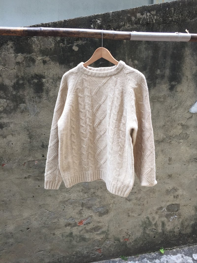 杏色麻花纯羊毛古着毛衣 无肩线设计款 - 女装针织衫/毛衣 - 其他材质 