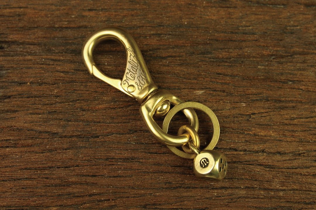 Brass Dice Key Chain 草写字大鈎骰子钥匙圈 - 钥匙链/钥匙包 - 其他金属 