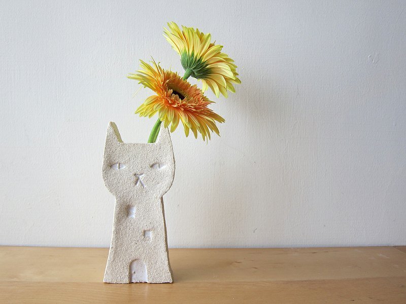 猫房子 -白眼睛款 即将绝版 / 花器 - 花瓶/陶器 - 其他材质 白色