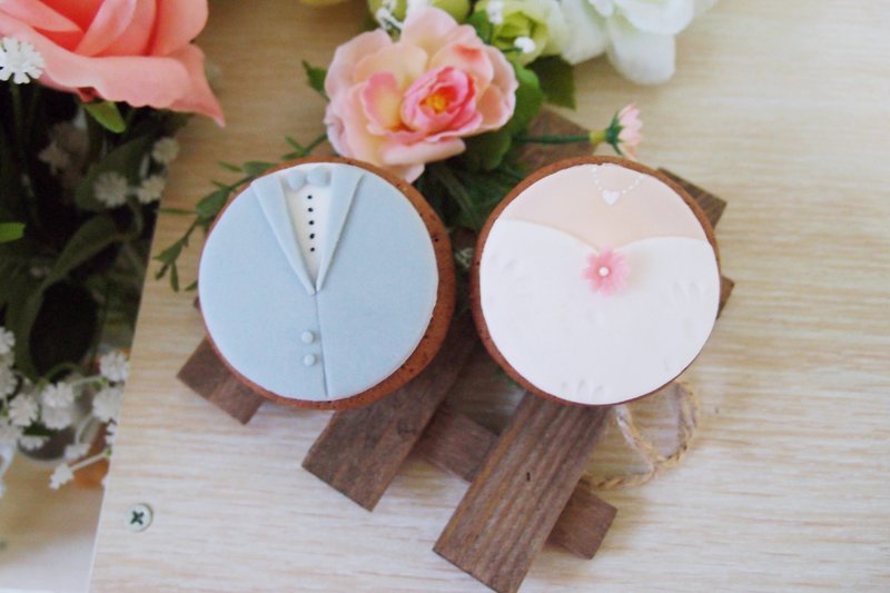 手作甜蜜新人婚礼翻糖杯子蛋糕 (10颗) - 咸派/甜派 - 新鲜食材 