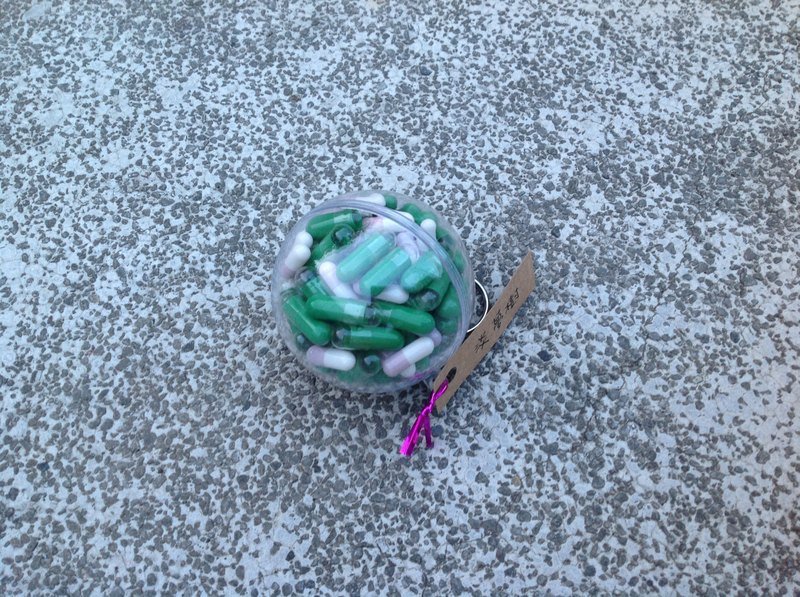 球救系列钥匙圈—粉红空气帽【限量】 - 钥匙链/钥匙包 - 压克力 多色