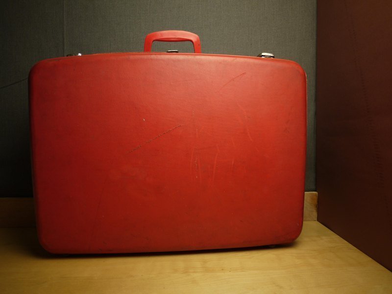 Modern_Times〔Vintage、复古老件、旧物 专卖〕老物 大红行李箱 台湾早期 172003 - 其他 - 真皮 红色