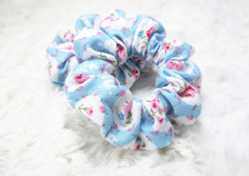 5号迷你圈 - 童话花园 发圈 / 发束 / 小碎花 / 双马尾 - 发饰 - 其他材质 蓝色