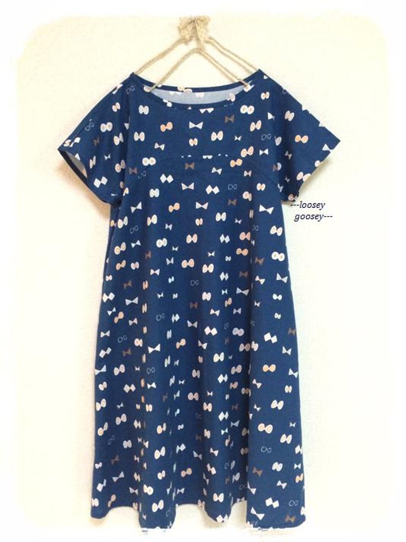 Ribbon of flare dress: Navy - 洋装/连衣裙 - 棉．麻 蓝色
