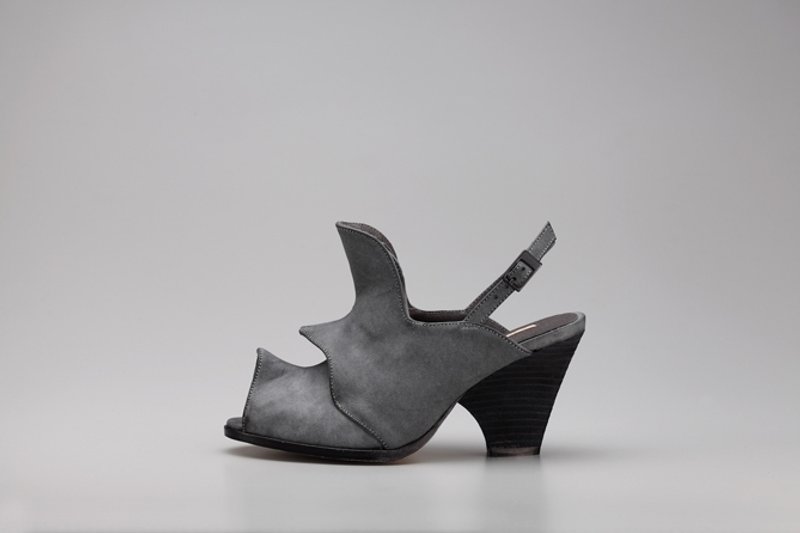 ZOODY / 角力 / 手工鞋 / 楔型后带凉鞋 / 灰色 - 男女凉鞋 - 真皮 灰色