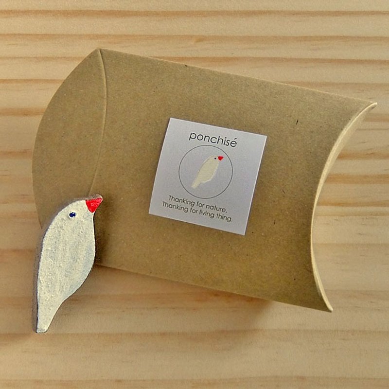 Java sparrow pottery brooch - 胸针 - 其他材质 白色