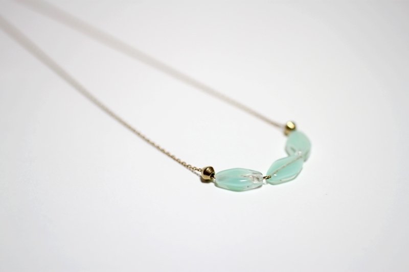 母亲节礼物 菱形绿薄荷糖 天然石几何造型黄铜项链 - 锁骨链 - 玻璃 绿色