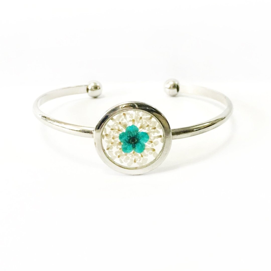 REVERIE JEWELLERY - Silver Frame Bangle (透明押花手镯) - 手链/手环 - 其他金属 灰色