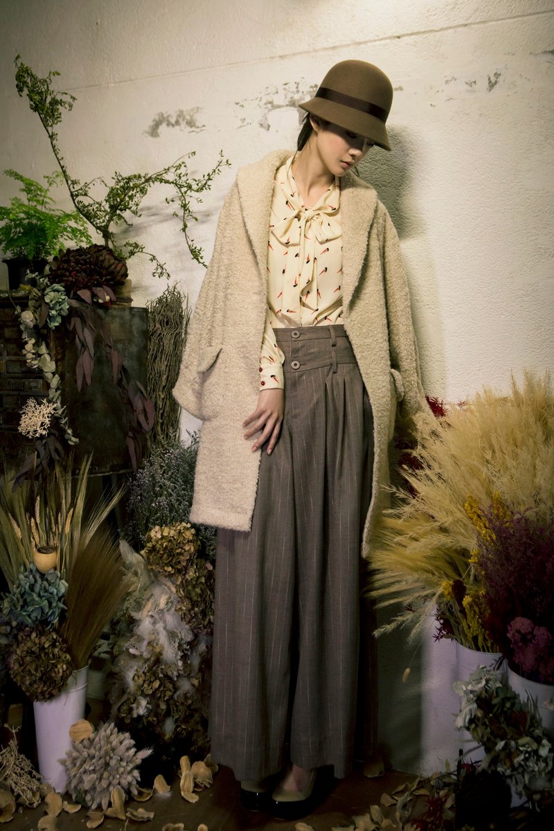 Shawl-Collar Coat 米色毛罩衫 - 女装休闲/机能外套 - 其他材质 白色