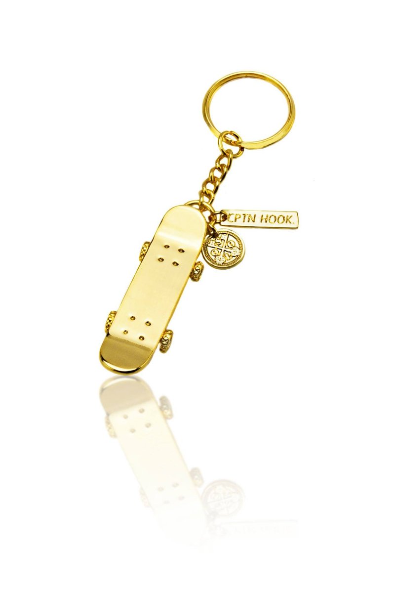SOLO X CPTN HOOK. SKATEBOARD KEYRING 黄金色滑板锁匙圈饰品 - 钥匙链/钥匙包 - 其他金属 金色