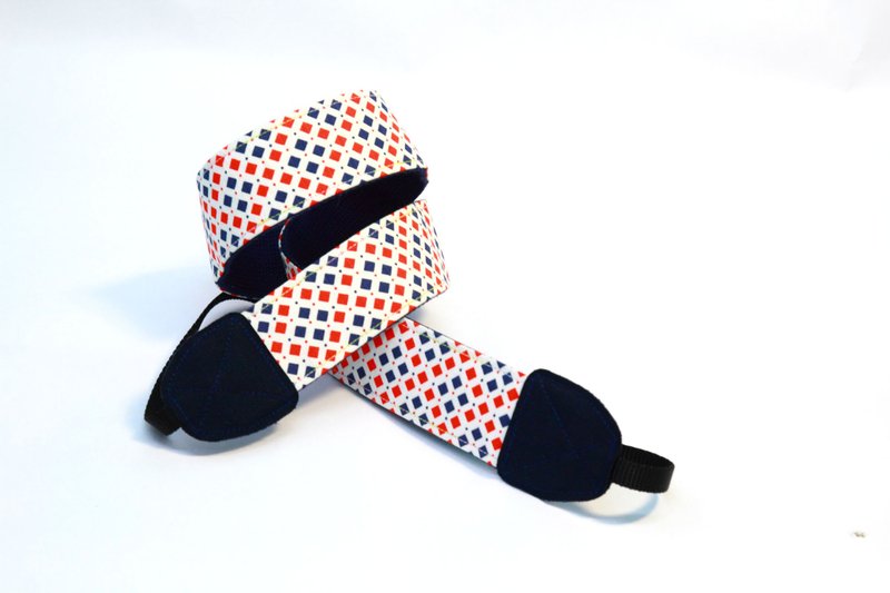 Pu．Leimi日系手作 进口布料手作相机带/单眼相机背带/ 魔术方块 - 证件套/卡套 - 其他材质 多色