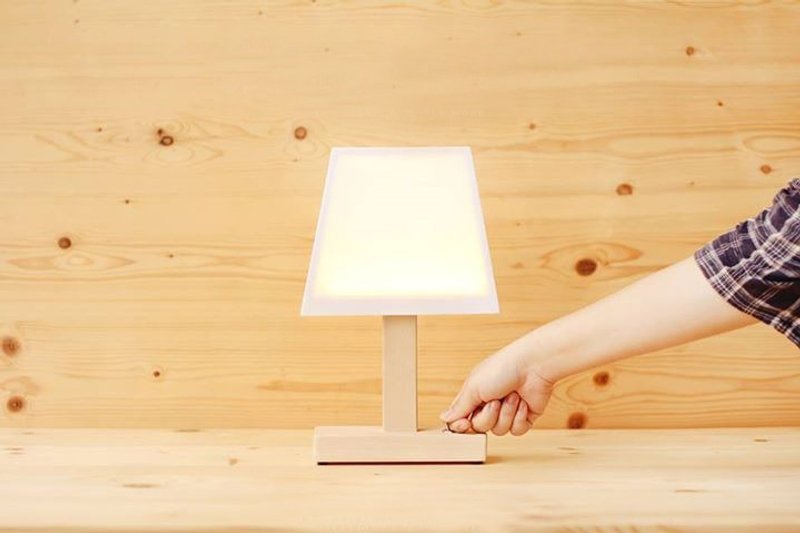 平面 桌 台灯 - 灯具/灯饰 - 木头 卡其色