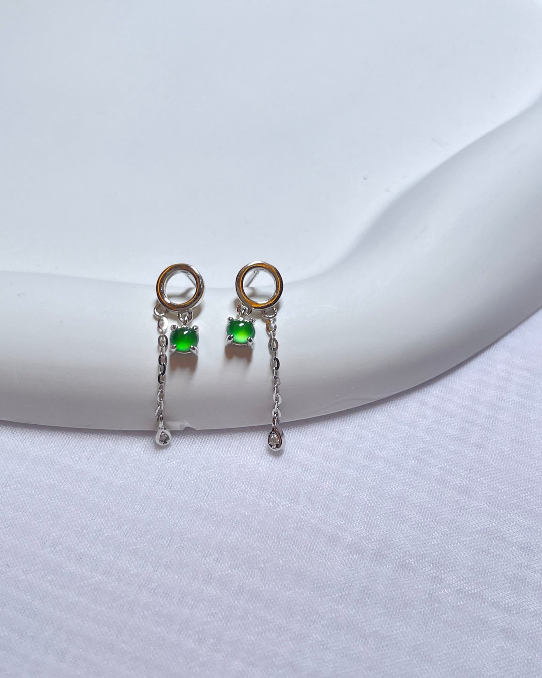 甜阳绿圈圈翡翠(玉)耳钉 s925纯银镀18k金 - 耳环/耳夹 - 玉石 绿色