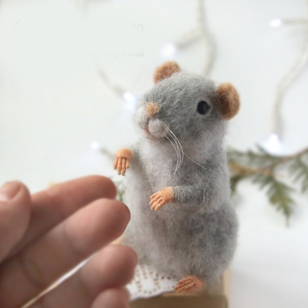 Digital Download - PDF | Needle Felting Animal tutorial | Mouse - 编织/刺绣/羊毛毡/裁缝 - 羊毛 银色
