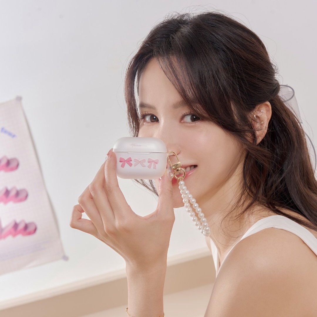 Nikki联名Pink Mood迷雾系列AirPods保护套 - 耳机收纳 - 塑料 透明