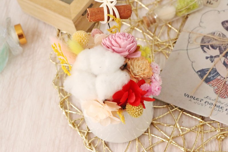 花丛中嬉戏的夕野兔 实拍图 极度花燥 干燥花 不凋花 永生花 - 干燥花/捧花 - 植物．花 红色