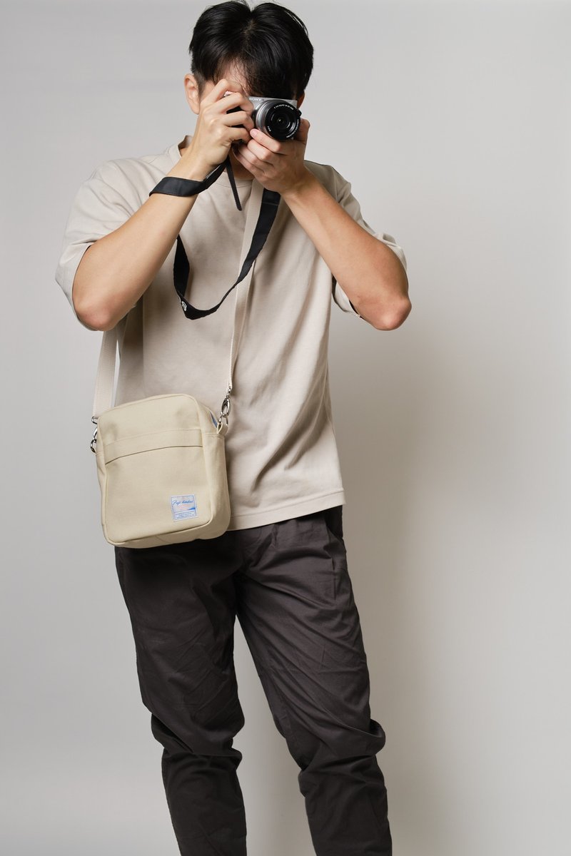 男女旅行帆布斜挎包 日常迷你斜肩包 奶油色树熊包 208 - 侧背包/斜挎包 - 其他材质 卡其色