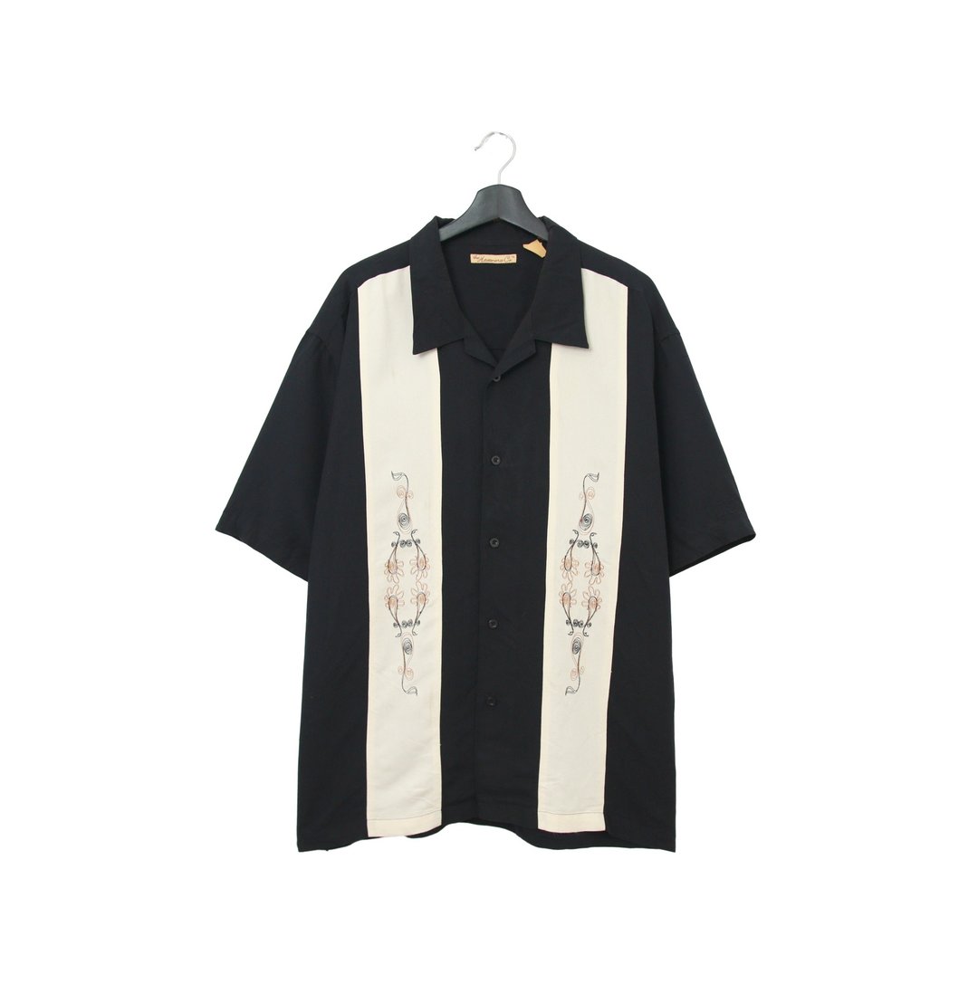 Back to Green- 刺绣短袖衬衫 黑底 卷曲图腾 vintage shirt - 男装衬衫 - 聚酯纤维 