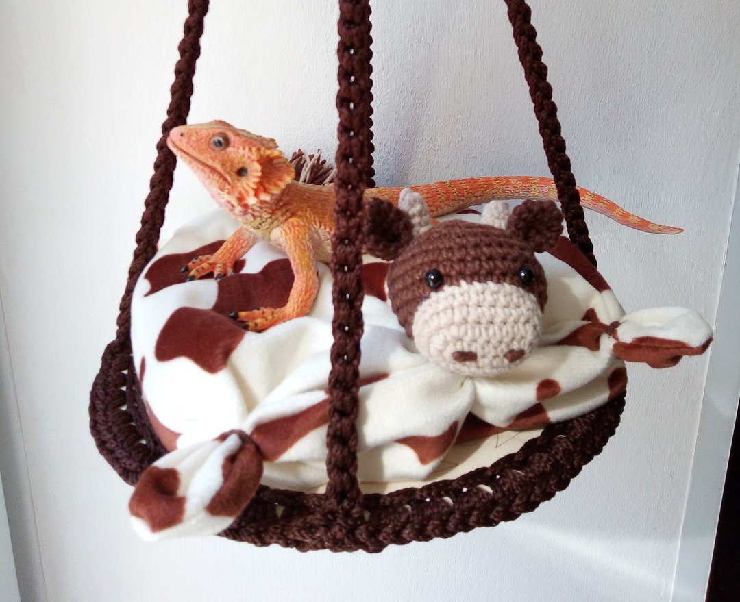 Beardie Hammock with super-soft fun cow pillow, lizard swing, guinea pig hammock - 床垫/笼子 - 木头 咖啡色