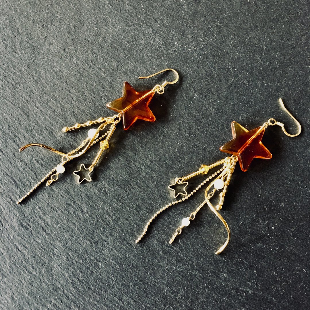 Turtle shell earring - 耳环/耳夹 - 珍珠 金色