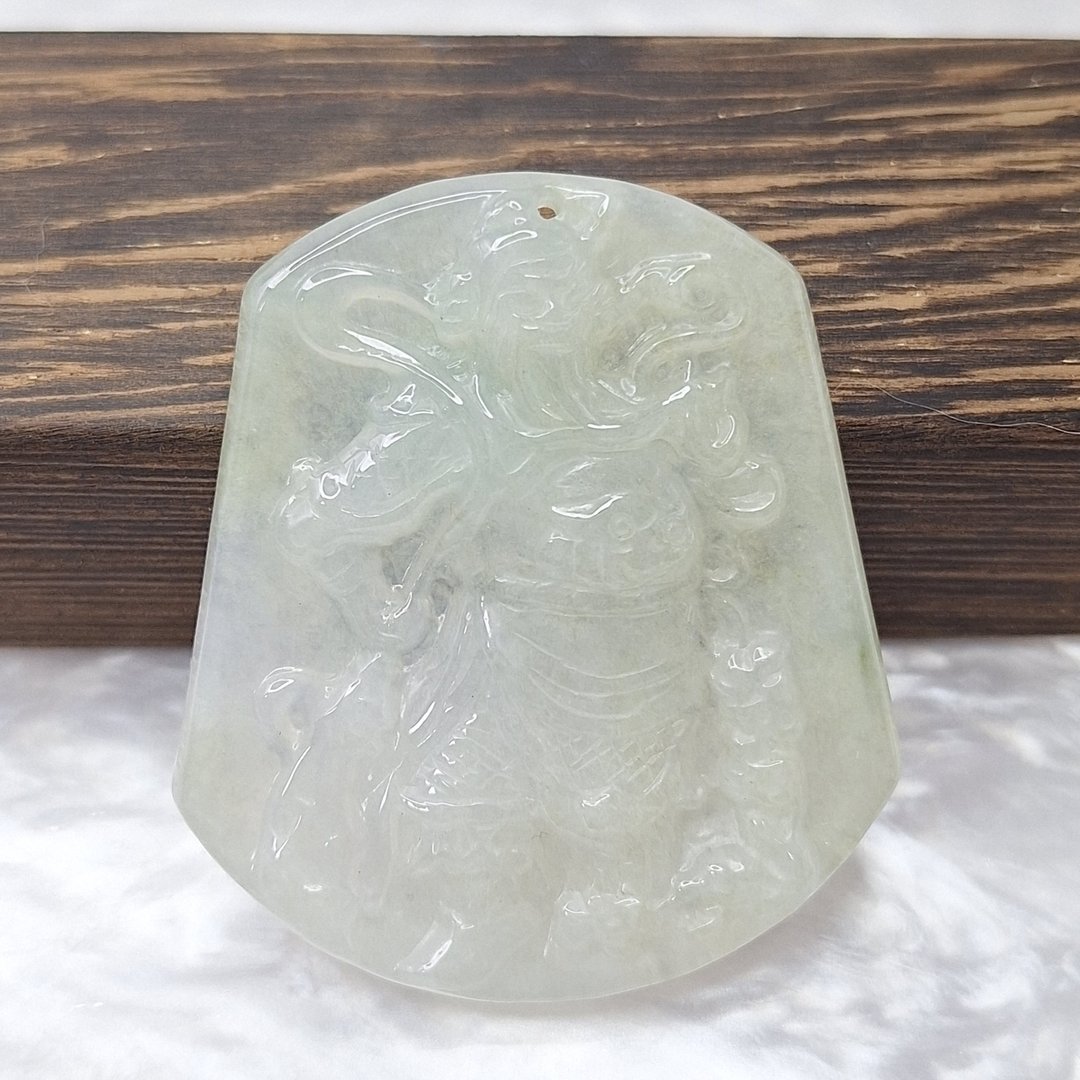 冰起胶晴水带飘花关圣帝君关公 吊坠牌件 | 天然缅甸玉A货翡翠 - 吊饰 - 玉石 