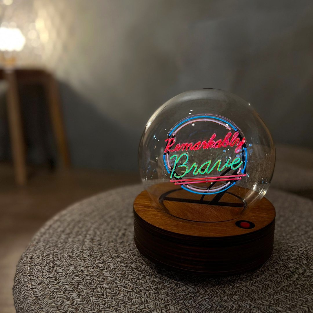 定制化礼物 情人节礼物 玻璃球灯 - Led neon light 灯 字句 - 灯具/灯饰 - 玻璃 多色