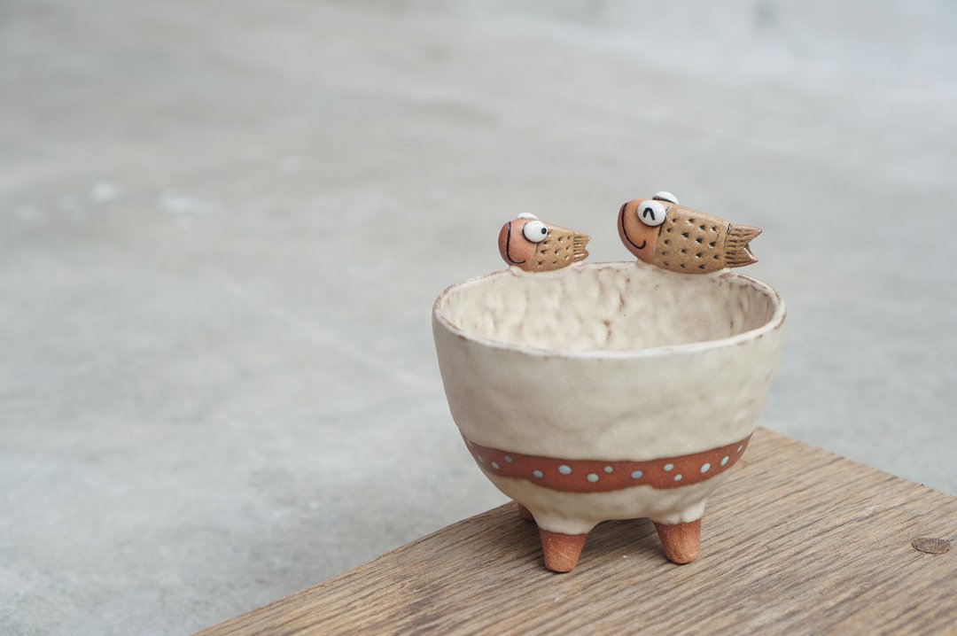 Plant pot with a fish,lithops,cactus,ceramics,pottery,handmade - 花瓶/陶器 - 陶 蓝色