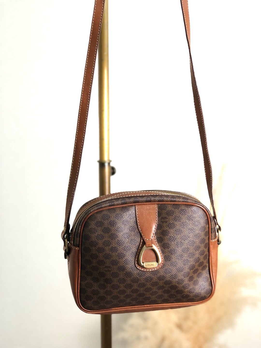 【 日本直送 名牌中古包 】CELINE  સેલિન મકાડમ 侧背包 棕色 皮革 vintage 古董 ytzpp5 - 侧背包/斜挎包 - 防水材质 咖啡色