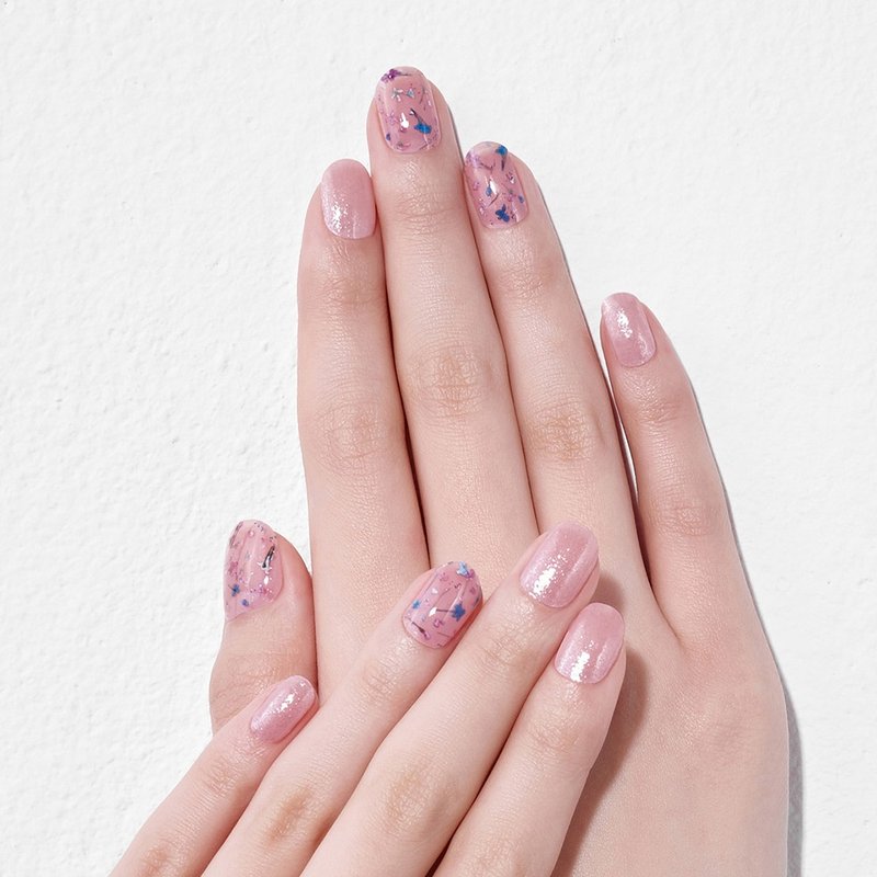 满二折百 韩国Dashing Diva美甲方案-釉凝胶 粉彩精灵-设计限量款 - 指甲油/指甲贴 - 其他材质 粉红色