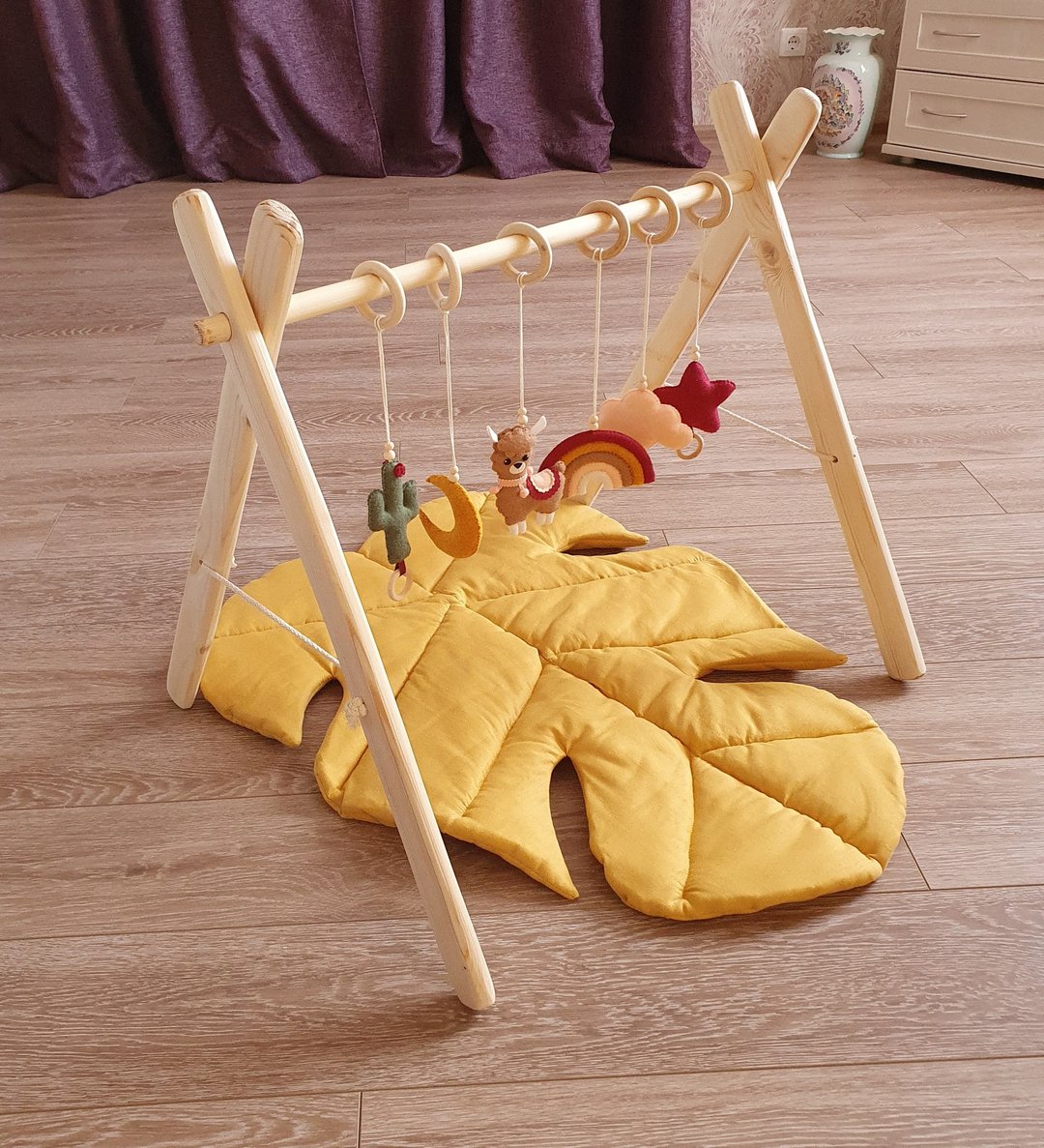 Wooden Baby Play Gym, safari gym toys, baby gym with toy set, mat baby gym - 满月礼盒 - 环保材料 