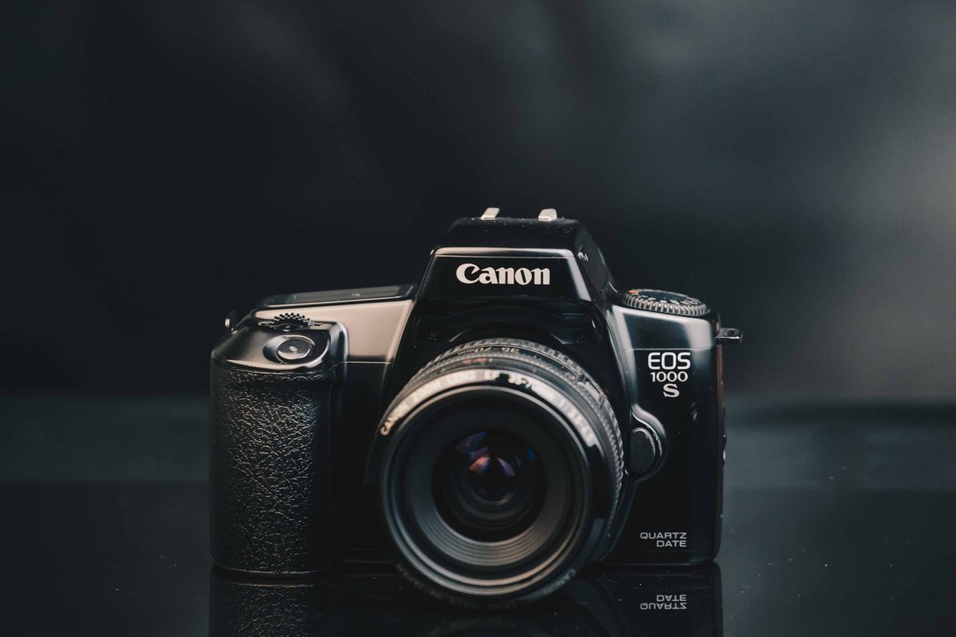 Canon EOS 1000S+35-70mm f3.5-4.5 #135底片相机 - 相机 - 其他金属 黑色