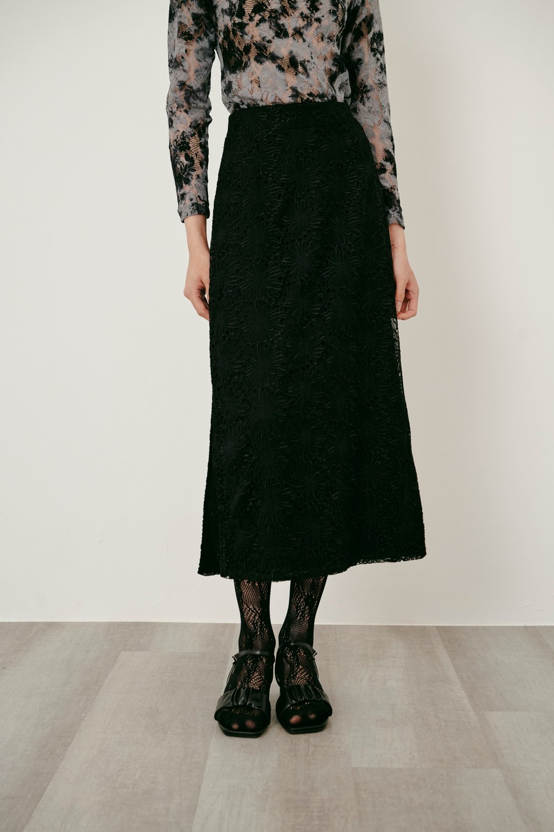 蕾丝开衩长裙 / LACE MIDI SKIRT - 裙子 - 其他人造纤维 黑色