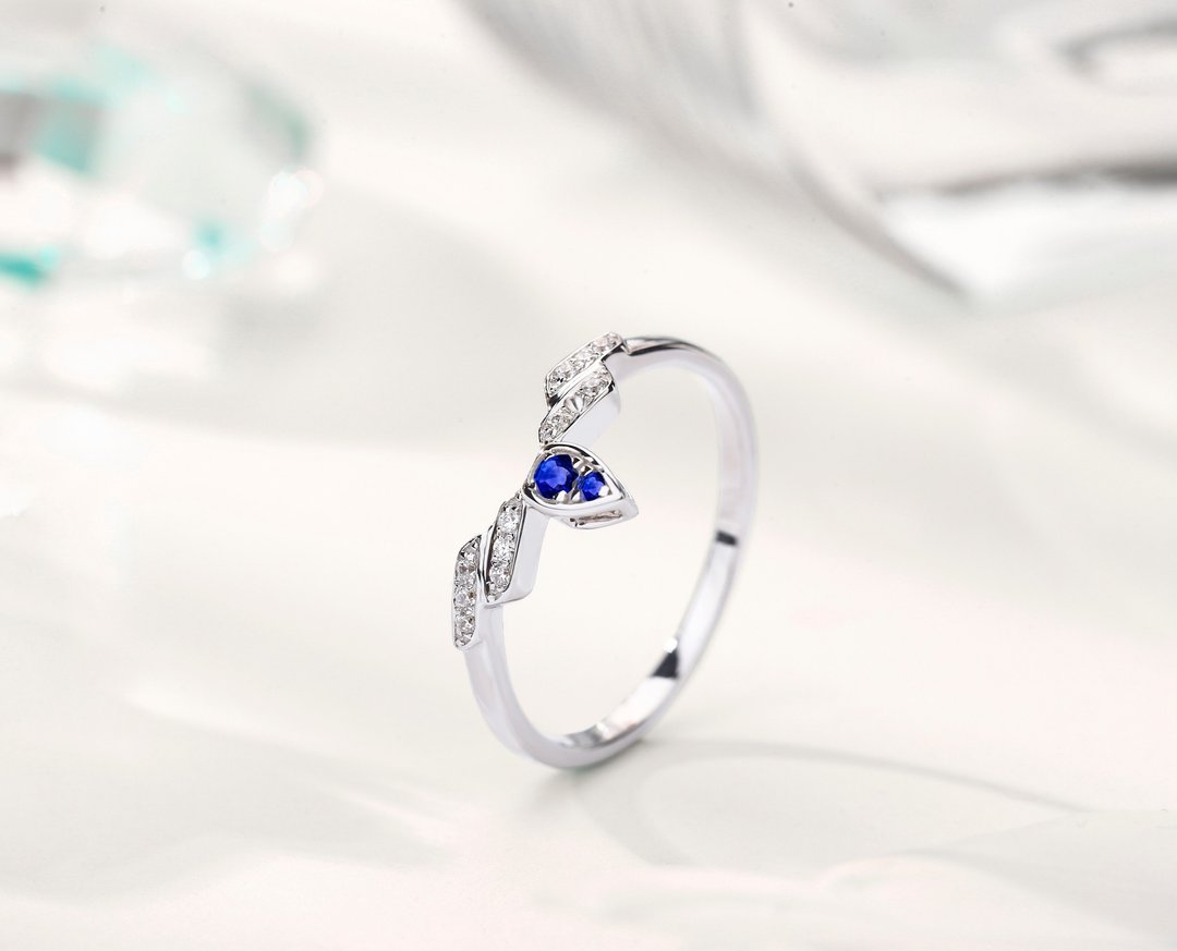 蓝宝石14k白金钻石梨形订婚戒指 水滴形求婚结婚钻戒 翅膀圣甲虫 - 戒指 - 贵金属 蓝色