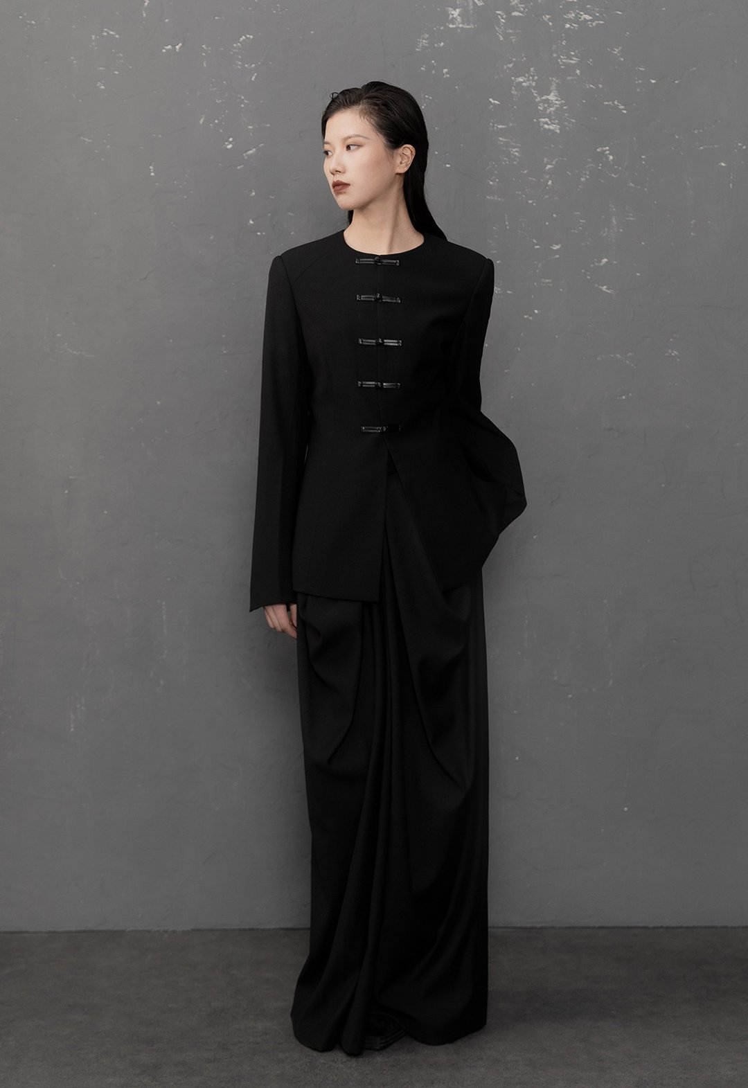 盘扣中山西装 复古圆领修身西服外套 新中式 黑色 - 女装西装外套/风衣 - 其他材质 黑色
