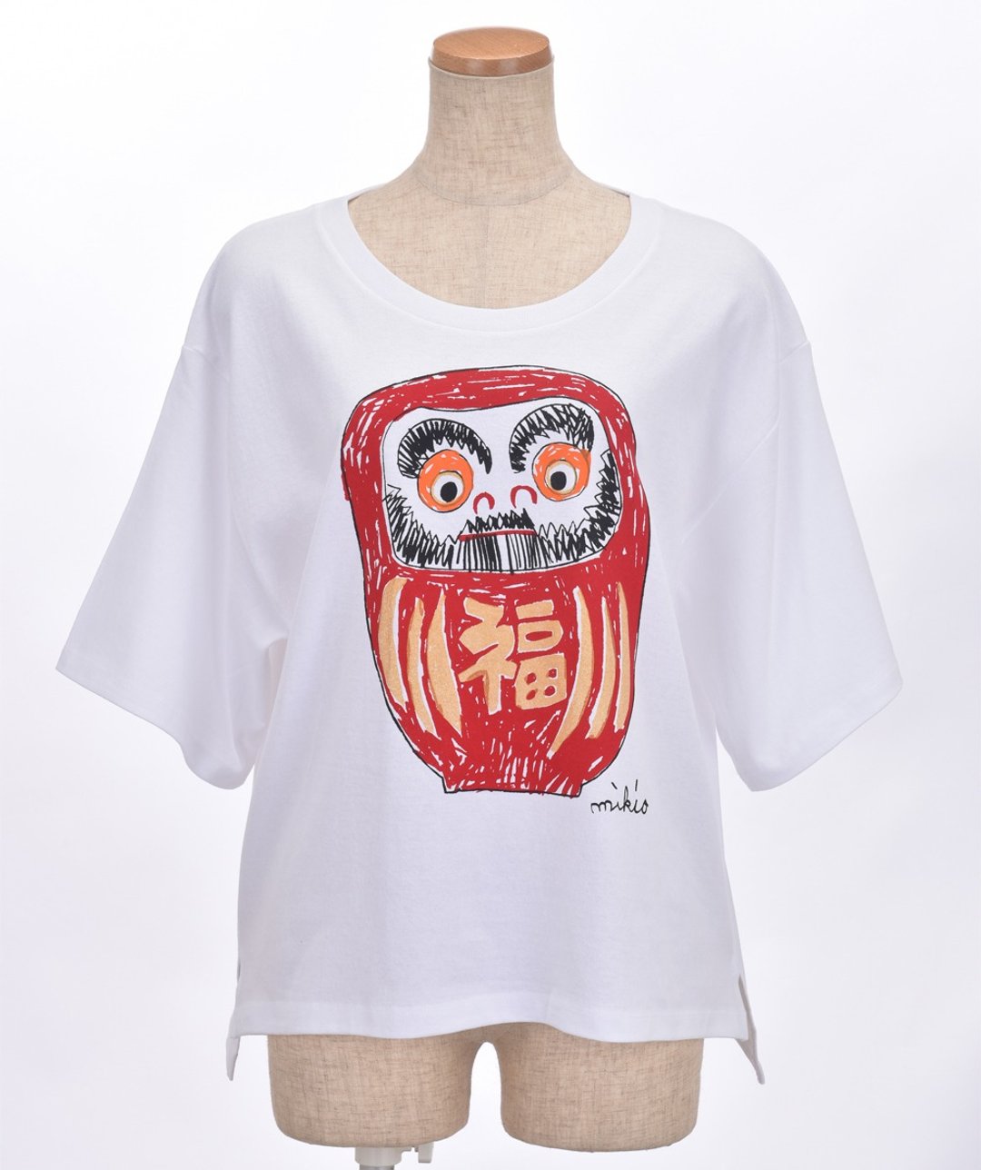 Daruma Women's Oversized T shirt Gold body Long back panel Red Black - 女装 T 恤 - 棉 红色
