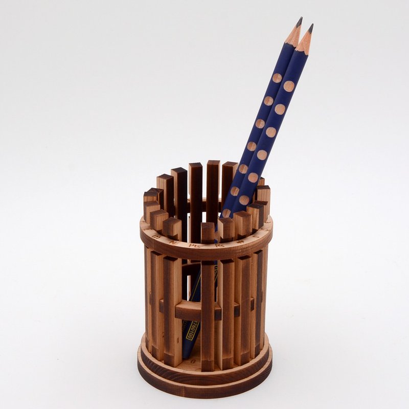 阿里山神木笔筒|用台湾桧木积木组装出嘉义射日塔收纳盒 - 笔筒/笔座 - 木头 金色