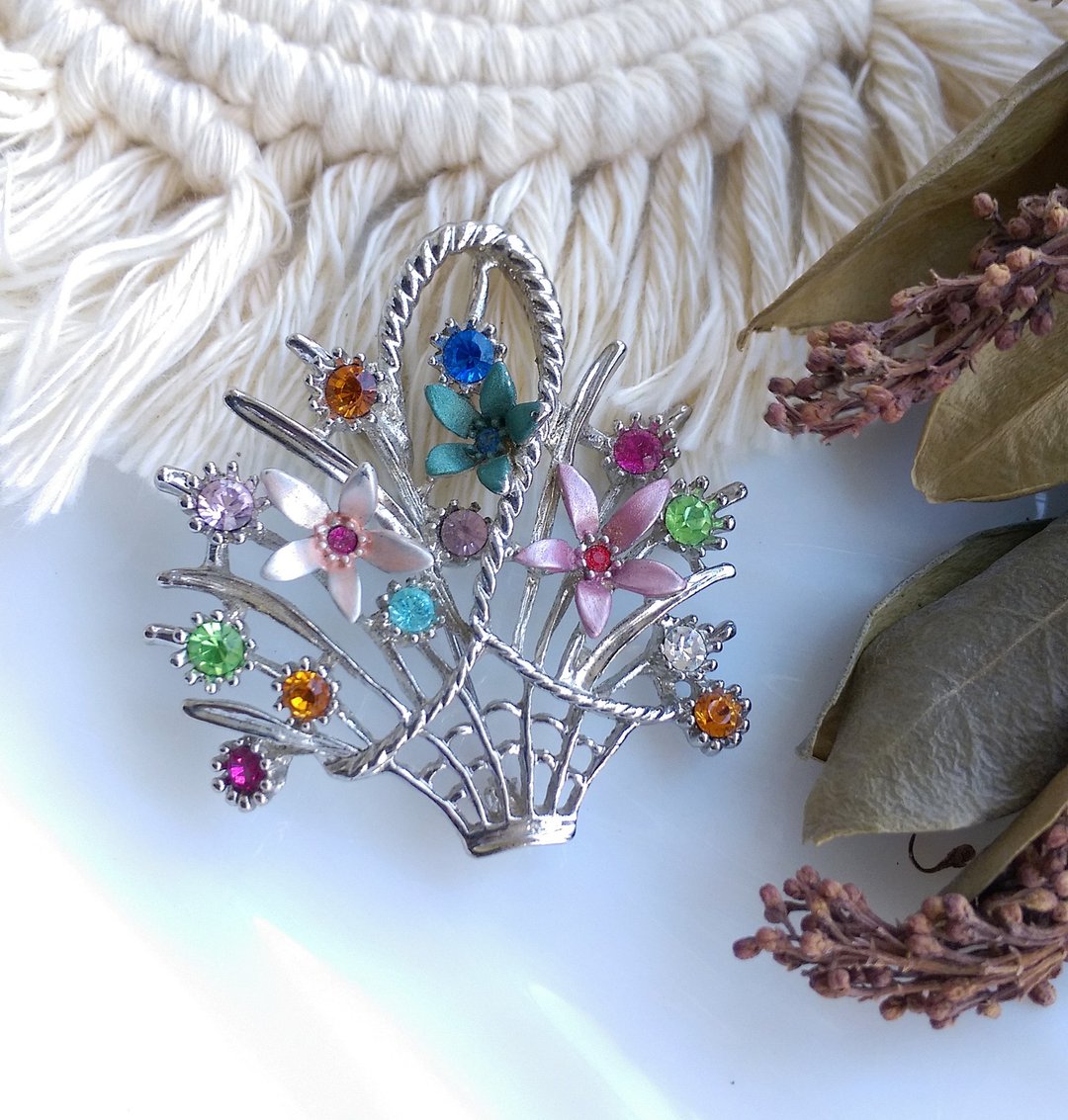 Vintage Jewelry 西洋古董饰品 银色调  花卉 缤纷花篮 别针 - 徽章/别针 - 其他金属 金色