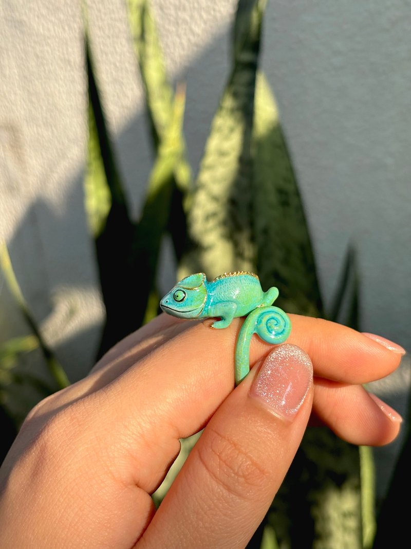 手工彩绘 Chameleon Blue 变色龙戒指・蓝色珐琅动物造型饰品 - 戒指 - 其他金属 蓝色