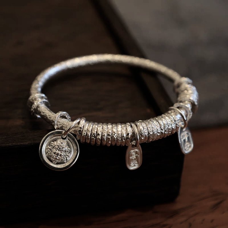 手作叠环锤纹手环 - 手链/手环 - 纯银 银色