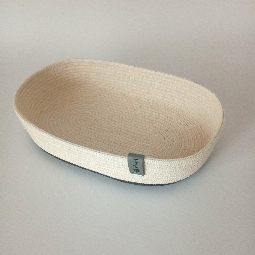 Oval cotton cord basket - 收纳用品 - 棉．麻 白色