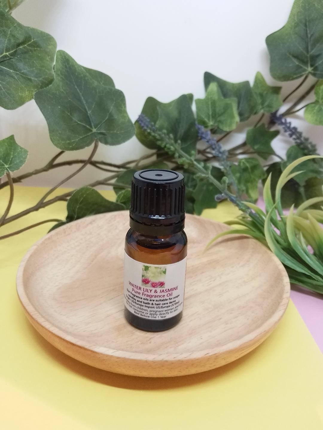 造型扩香石配香薰油(荷花茉莉) - 香薰/精油/线香 - 其他材质 绿色