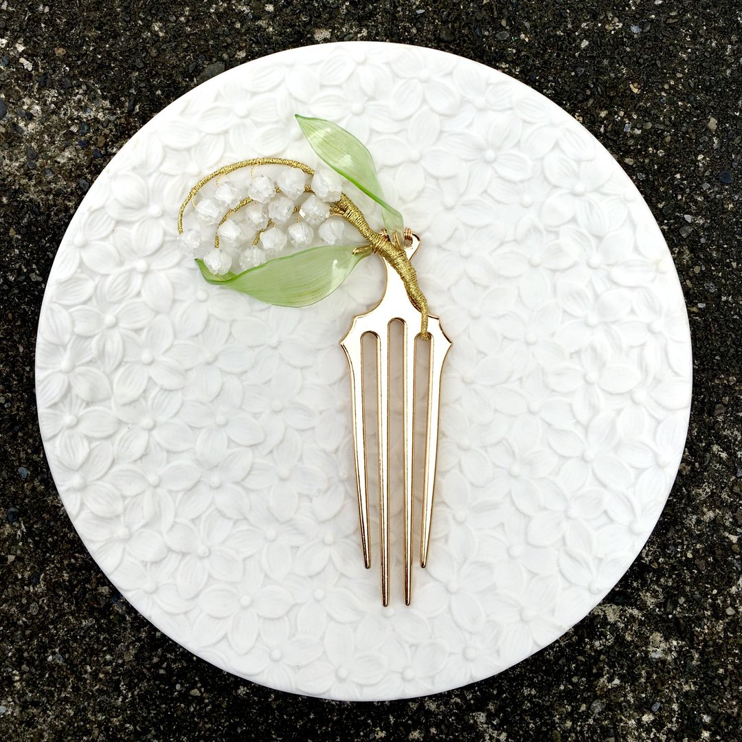 【若桑】Le Muguet VII。铃兰花。树脂。手作复古发饰/发簪。 - 耳环/耳夹 - 树脂 白色